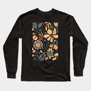 Minimalist Floral design Long Sleeve T-Shirt